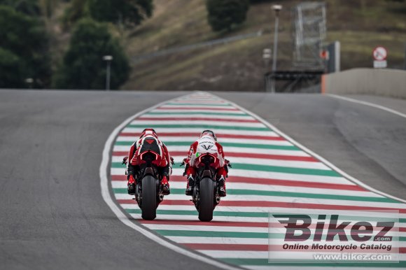 Ducati Panigale V4 R