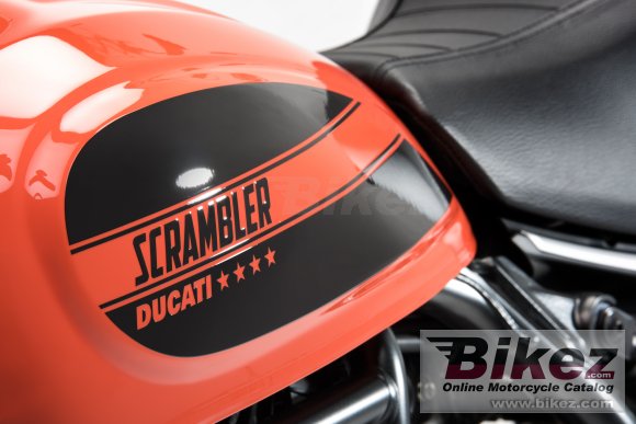 Ducati Scrambler Sixty2