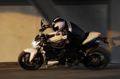Ducati_Streetfighter_2010
