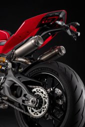 Ducati_Streetfighter_V2_2025