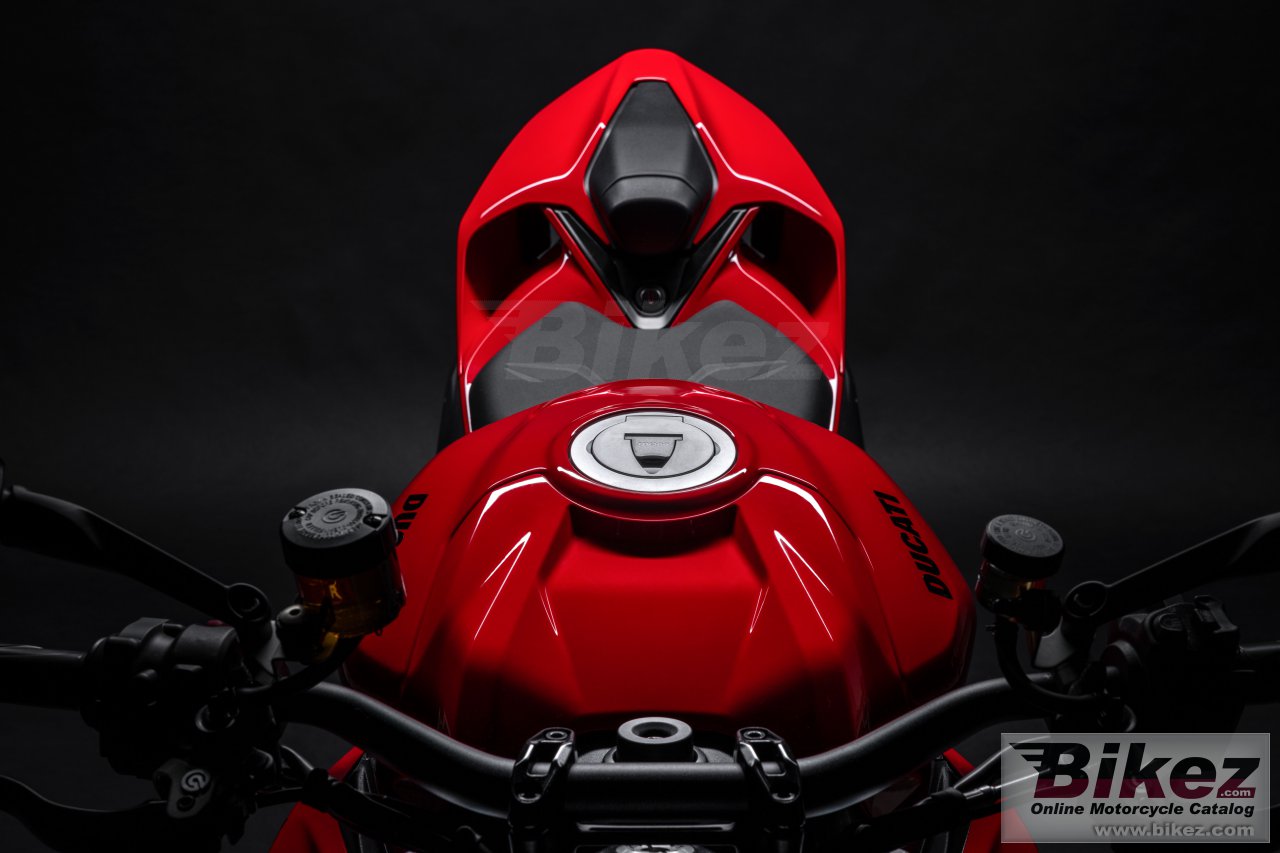 Ducati Streetfighter V2