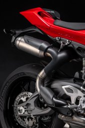 Ducati Streetfighter V2