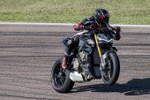 Ducati_Streetfighter_V4_S_2023