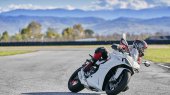 Ducati_Supersport_950_S_2023