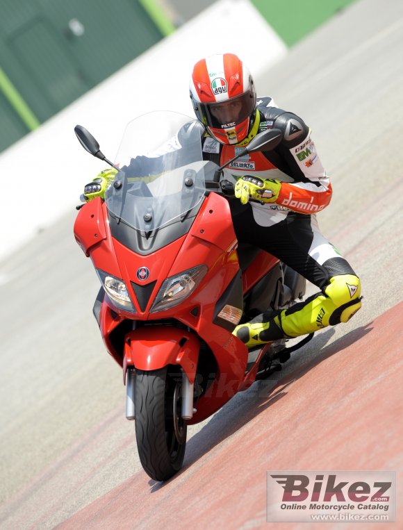 Gilera Nexus 300 Simoncelli