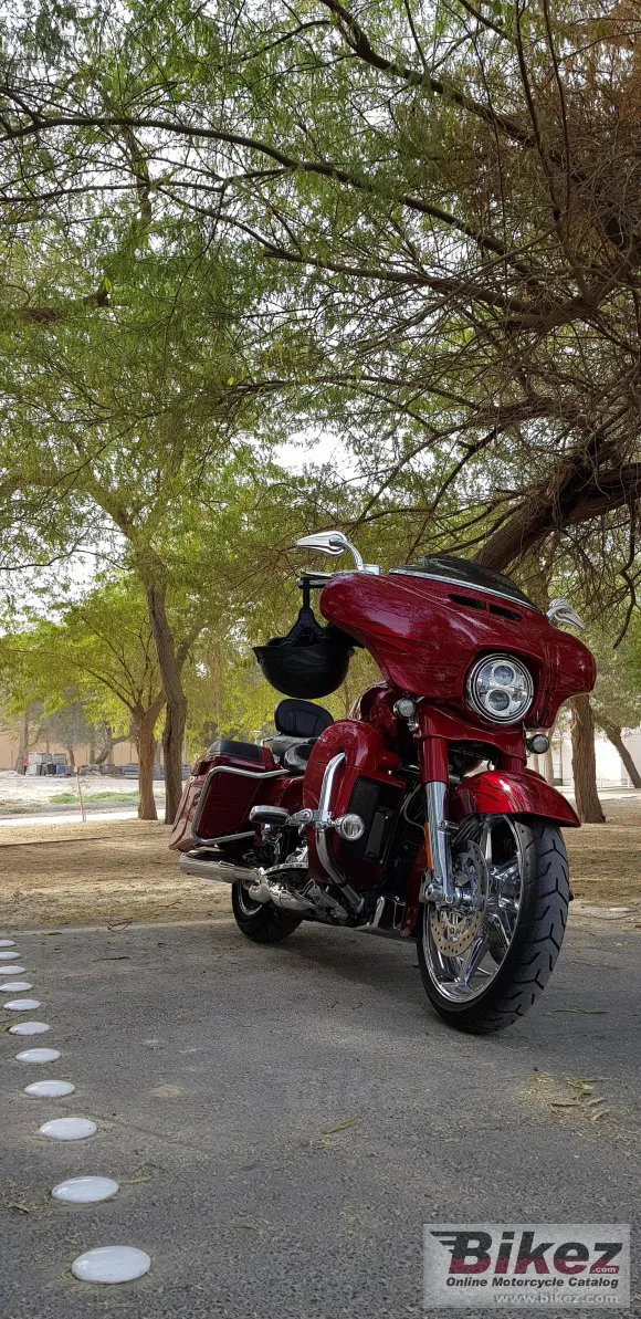 Harley-Davidson CVO Street Glide