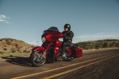Harley-Davidson_CVO_Street_Glide_2016