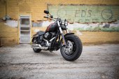 Harley-Davidson_Dyna_Fat_Bob_2016