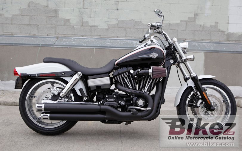 Harley-Davidson Dyna Fat Bob Dark Custom