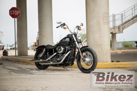 Harley-Davidson Dyna Street Bob