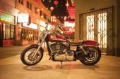 Harley-Davidson_Dyna_Street_Bob_2014