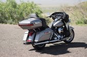 Harley-Davidson_Electra_Glide_Ultra_Classic_Low_2016