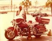 Harley-Davidson_FLH_1200_Electra_Glide_1977