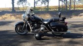 Harley-Davidson_FLHRCI_Road_King_Classic_2005