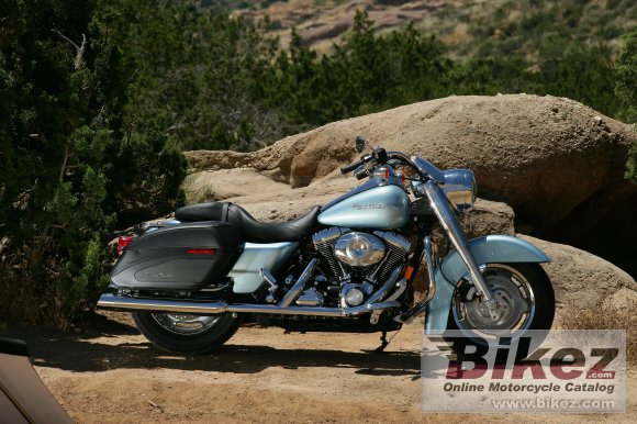 Harley-Davidson FLHRS Road King Custom