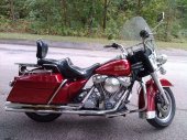 Harley-Davidson_FLHS_1340_Electra_Glide_Sport_%28reduced_effect%29_1990