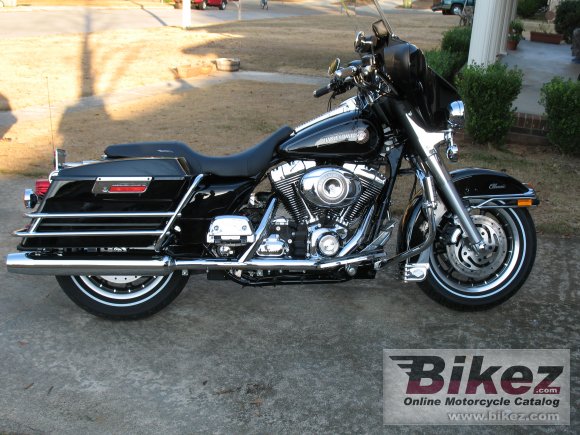 Harley-Davidson FLHT Electra Glide Standard