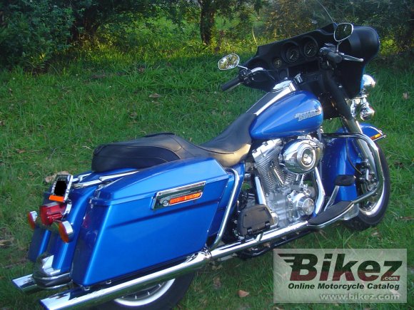 Harley-Davidson FLHT Electra Glide Standard