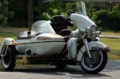Harley-Davidson_FLHTC_1340_%28with_sidecar%29_1988