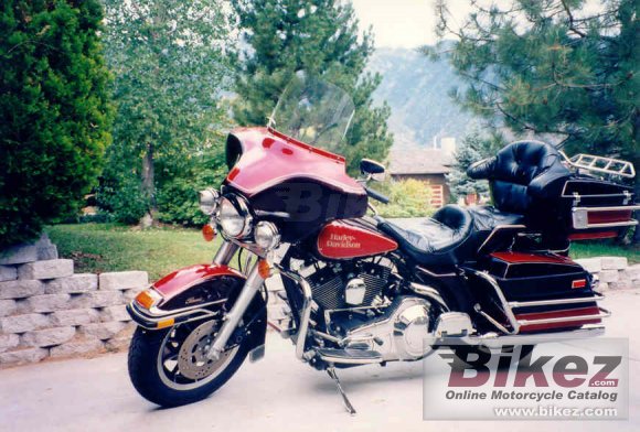 Harley-Davidson FLHTC 1340 Electra Glide Classic