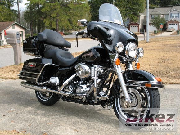 Harley-Davidson FLHTC Electra Glide Classic