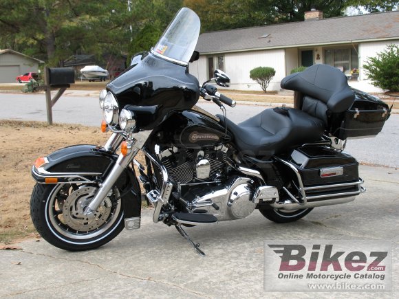 Harley-Davidson FLHTC Electra Glide Classic