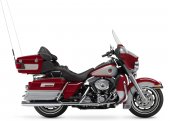 Harley-Davidson_FLHTCUI_Ultra_Classic_Electra_Glide_2004