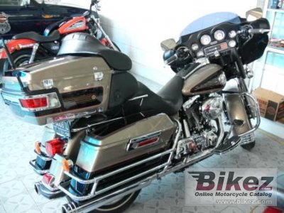 Harley-Davidson FLHTCUI Ultra Classic Electra Glide