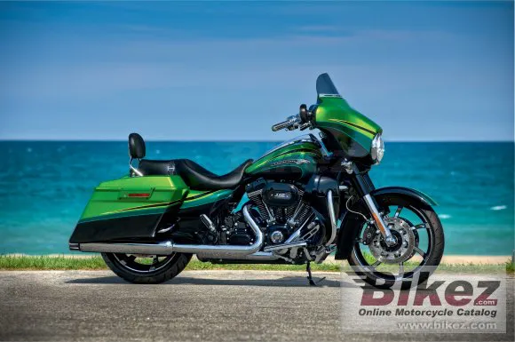 Harley-Davidson FLHXSE2 CVO Street Glide