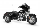 Harley-Davidson_FLHXX_Street_Glide_Trike_2010