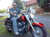 Harley-Davidson_FLSTFI_Softail_Fat_Boy_2005