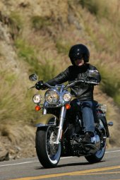 Harley-Davidson_FLSTN_Softail_Deluxe_2007