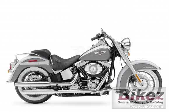 Harley-Davidson FLSTN Softail Deluxe