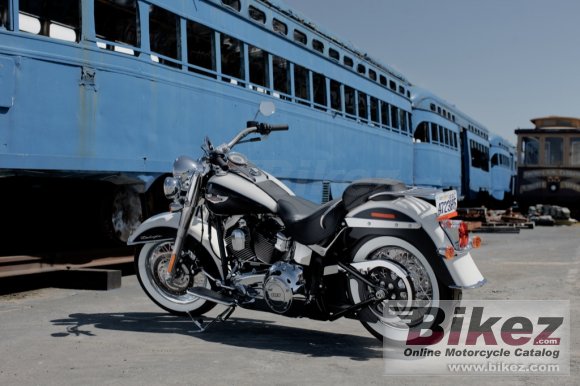 Harley-Davidson FLSTN Softail Deluxe