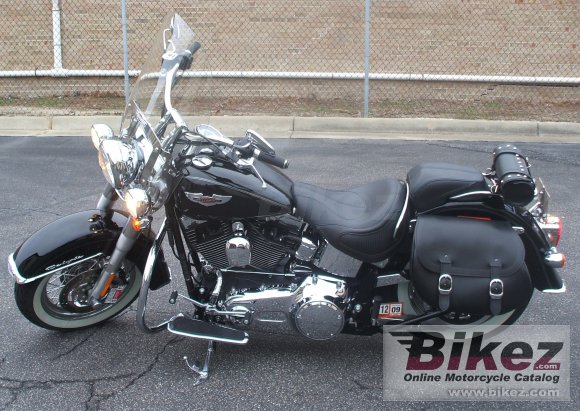 Harley-Davidson FLSTN Softail Deluxe