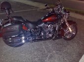 Harley-Davidson_FLSTN_Softail_Deluxe_2011