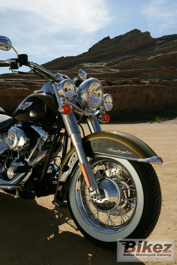 Harley-Davidson FLSTN Softail Deluxe