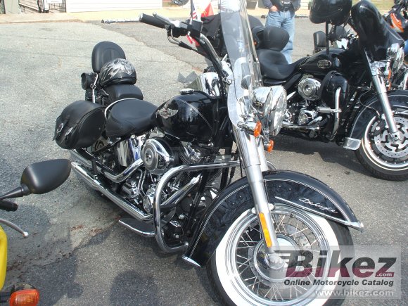 Harley-Davidson FLSTN Softail Deluxe