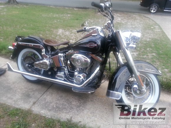 Harley-Davidson FLSTNI Softail Deluxe