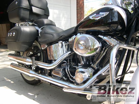 Harley-Davidson FLSTNI Softail Deluxe