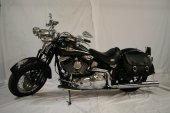 Harley-Davidson_FLSTSCI_Softail_Springer_Classic_2005