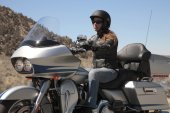 Harley-Davidson_FLTRU_Road_Glide_Ultra_2011