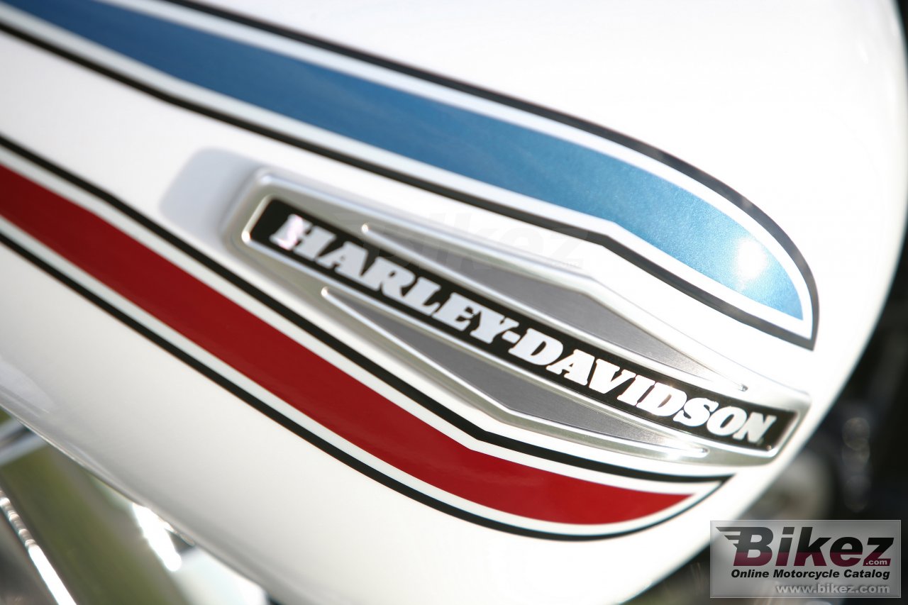 Harley-Davidson FXDI Dyna Super Glide