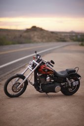 Harley-Davidson_FXDWG_Dyna_Wide_Glide_2010
