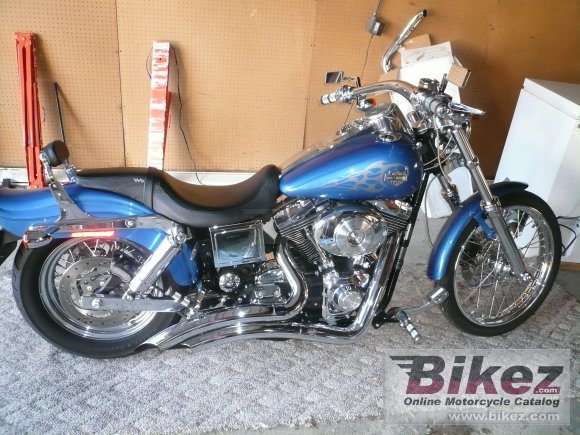 Harley-Davidson FXDWGI Dyna Wide Glide