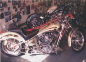 Harley-Davidson FXST Softail Standard