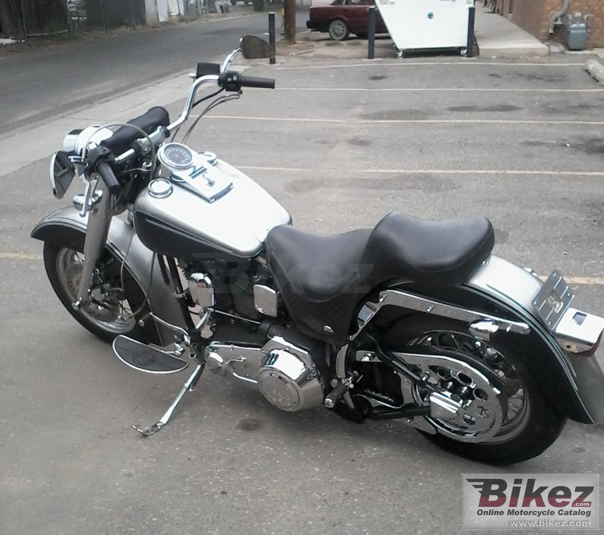 Harley-Davidson FXSTC 1340 Softail Custom (reduced effect)