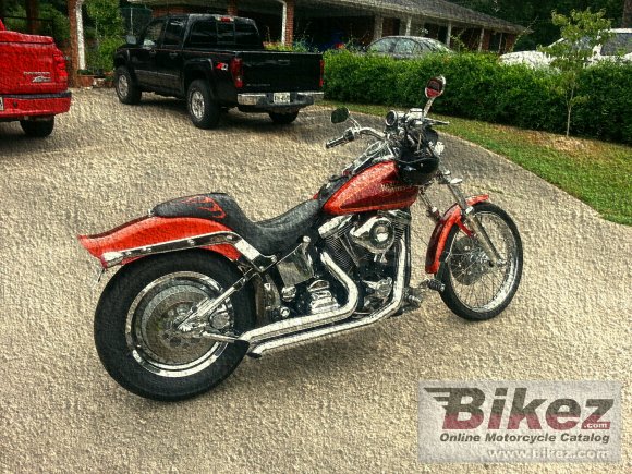 Harley-Davidson FXSTC Softail Custom