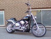 Harley-Davidson_FXSTC_Softail_Custom_2009