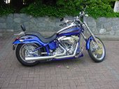 Harley-Davidson_FXSTDI_Softail_Deuce_2004